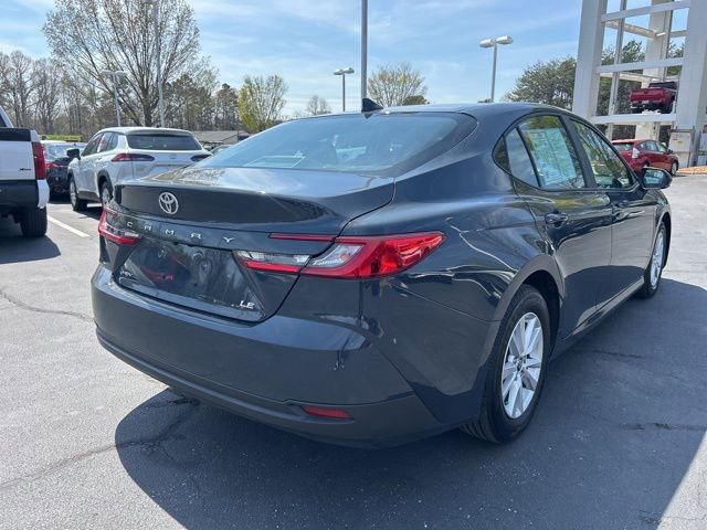 Used 2025 Toyota Camry LE image 7