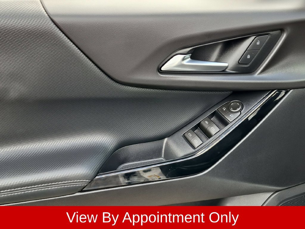 Used 2026 Chevrolet Equinox LT FWD image 11