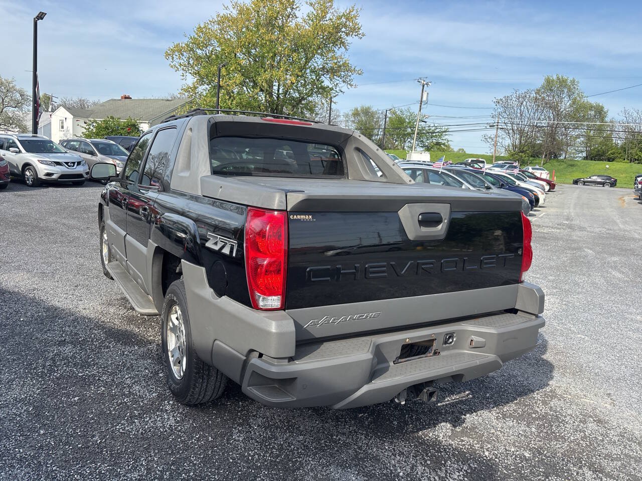 Used 2002 Chevrolet Avalanche 4x4 w/ Off-Road Suspension Pkg image 8