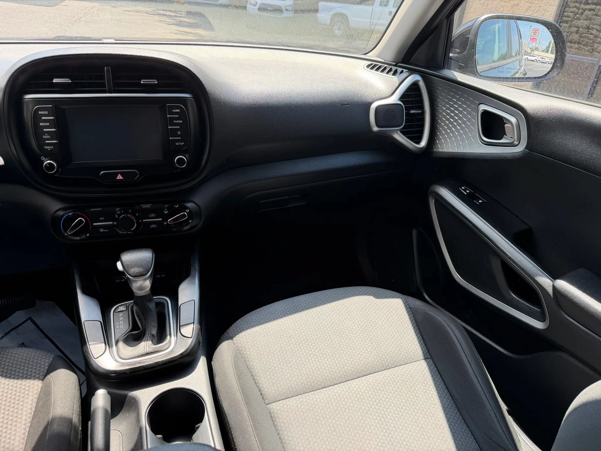 Used 2020 Kia Soul LX FWD image 14