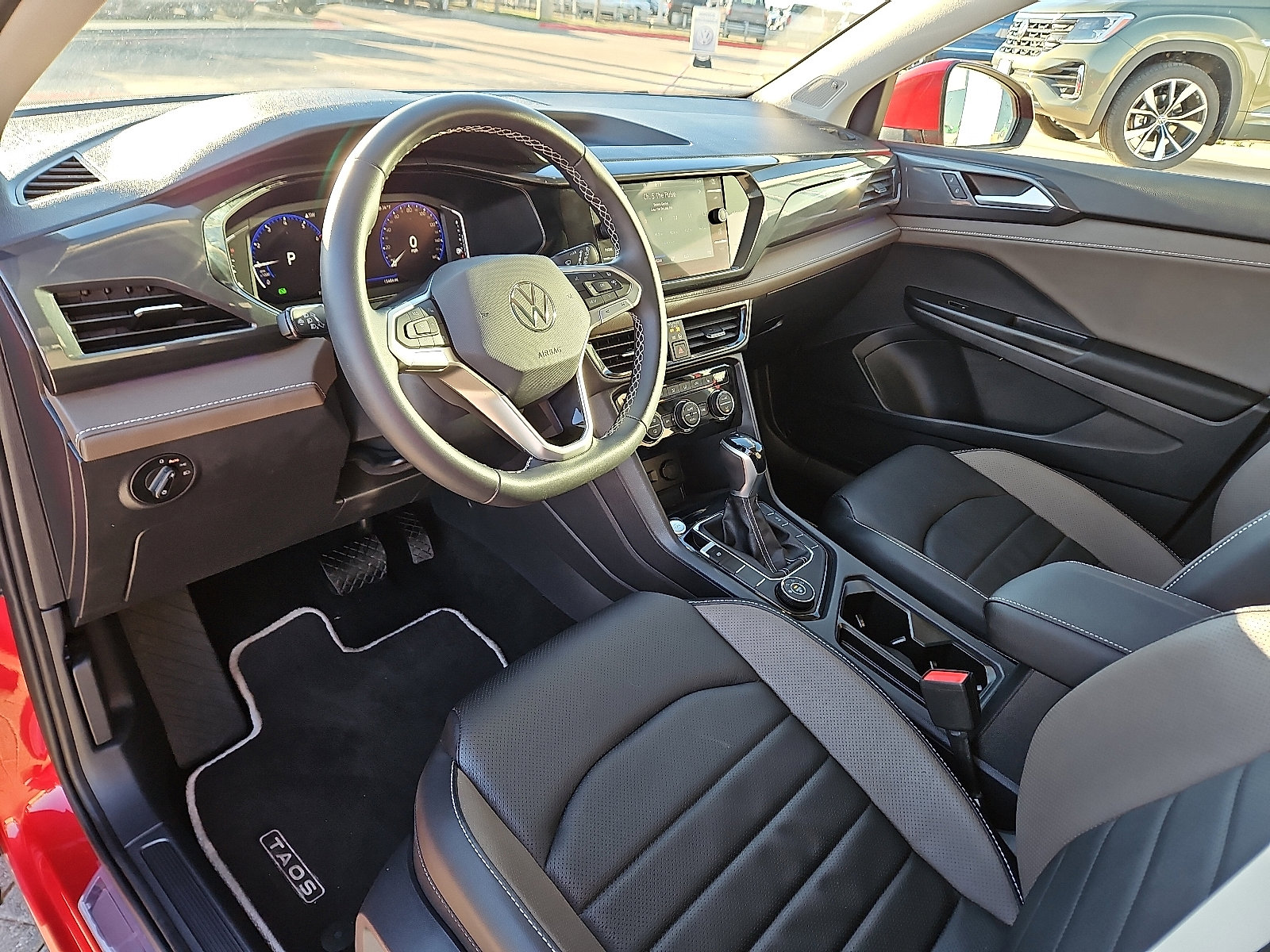 Certified 2023 Volkswagen Taos SEL image 11