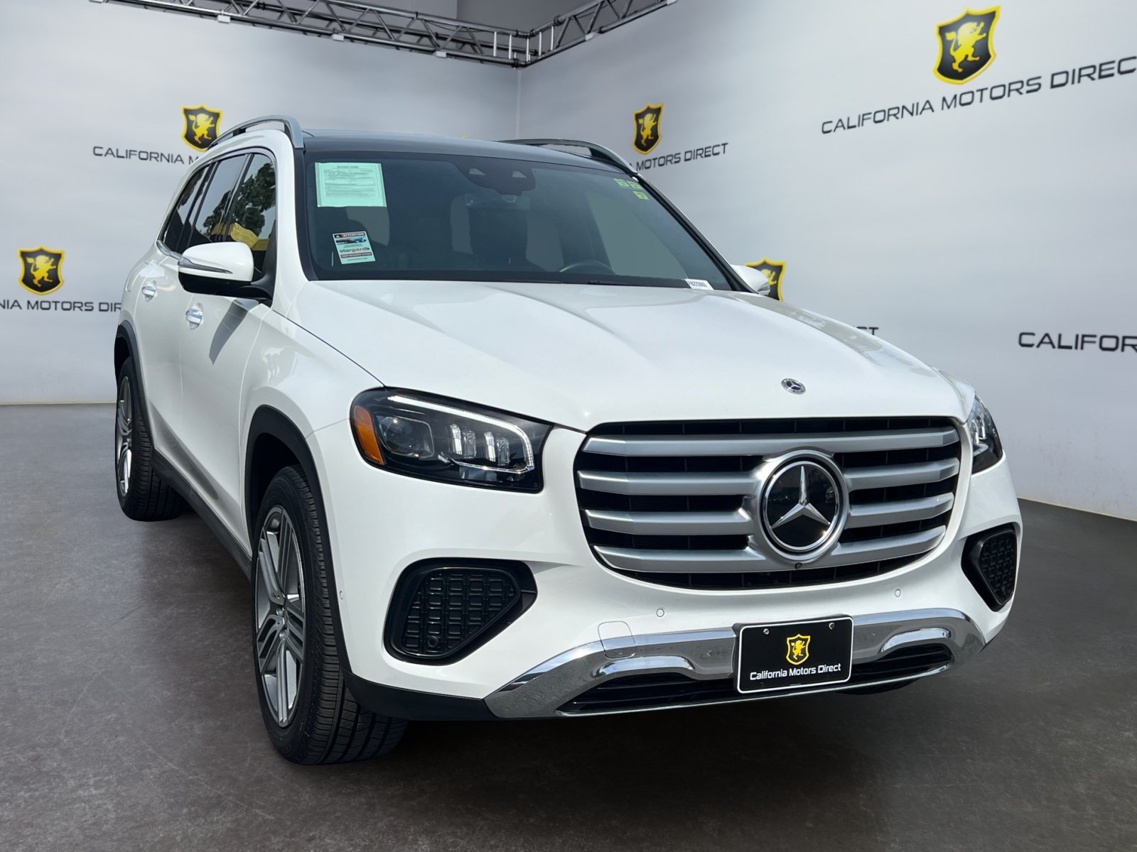 Used 2024 Mercedes-Benz GLS 450 4MATIC image 7