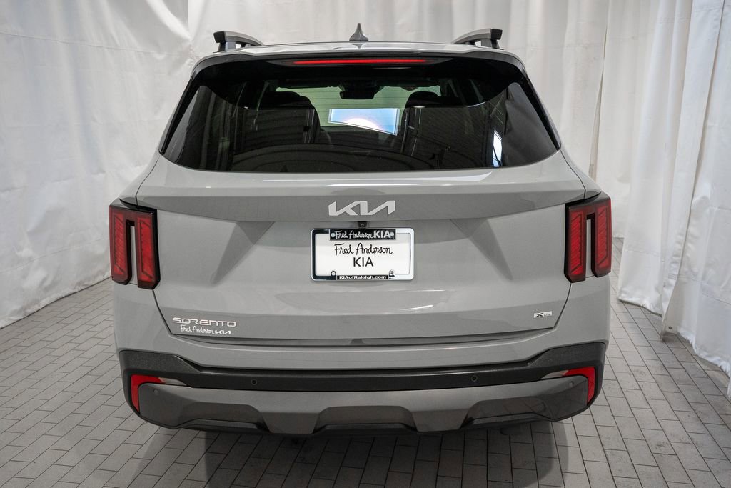 Certified 2024 Kia Sorento X-Line EX image 5