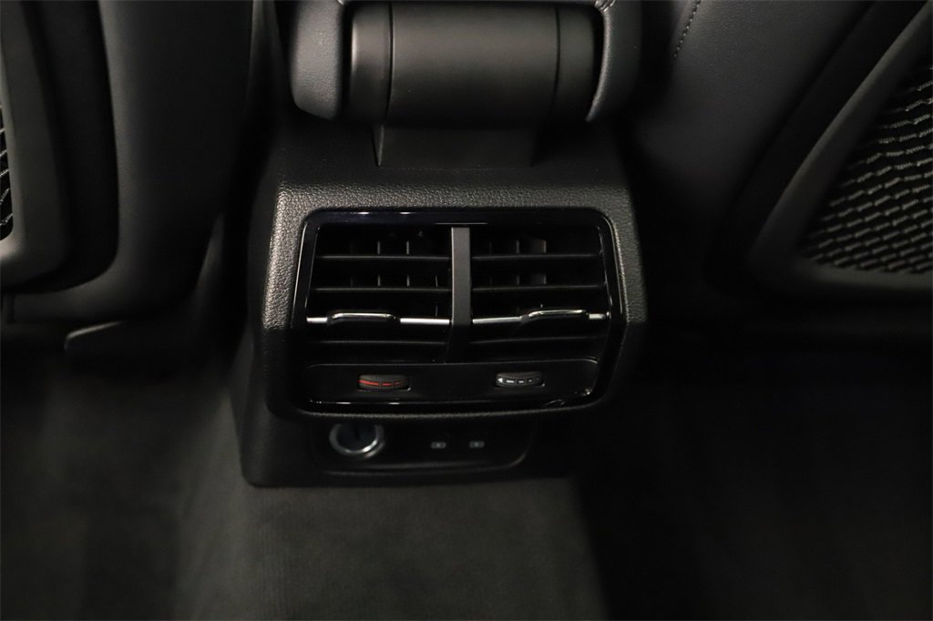 Certified 2025 Audi Q3 2.0T Premium w/ Convenience Package image 22