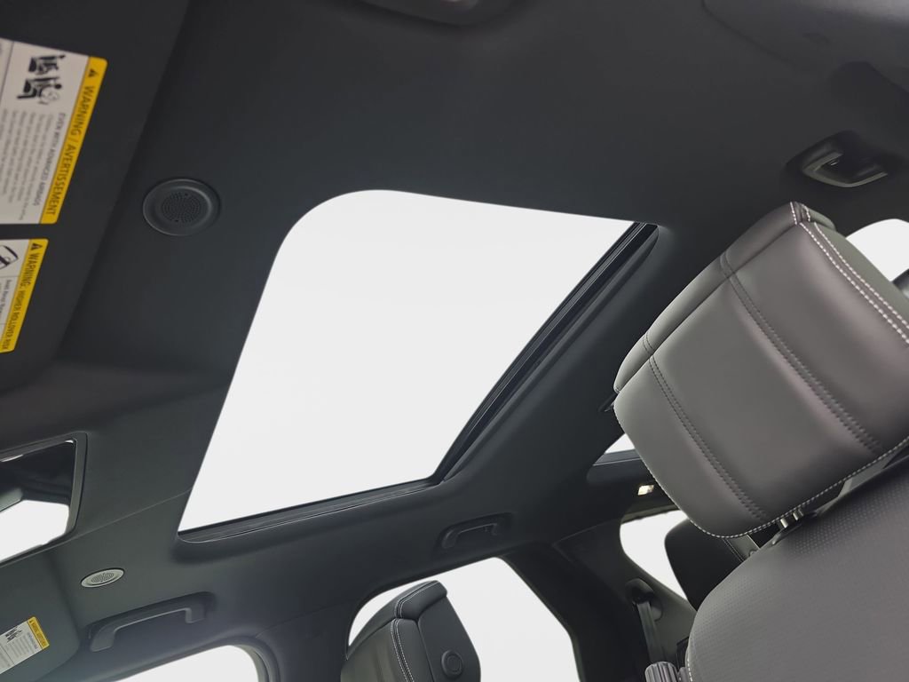 New 2026 Land Rover Discovery Dynamic SE AWD/4WD image 31