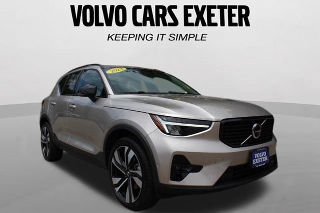 Certified 2023 Volvo XC40 B5 Ultimate w/ Climate Package
