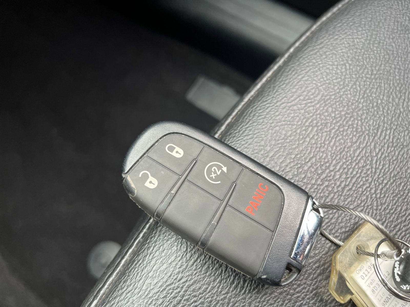 Used 2025 Jeep Compass Limited AWD/4WD image 27