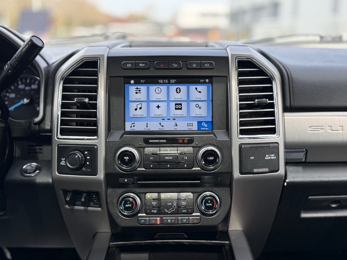Used 2018 Ford F250 Platinum w/ Platinum Ultimate Package AWD/4WD image 28