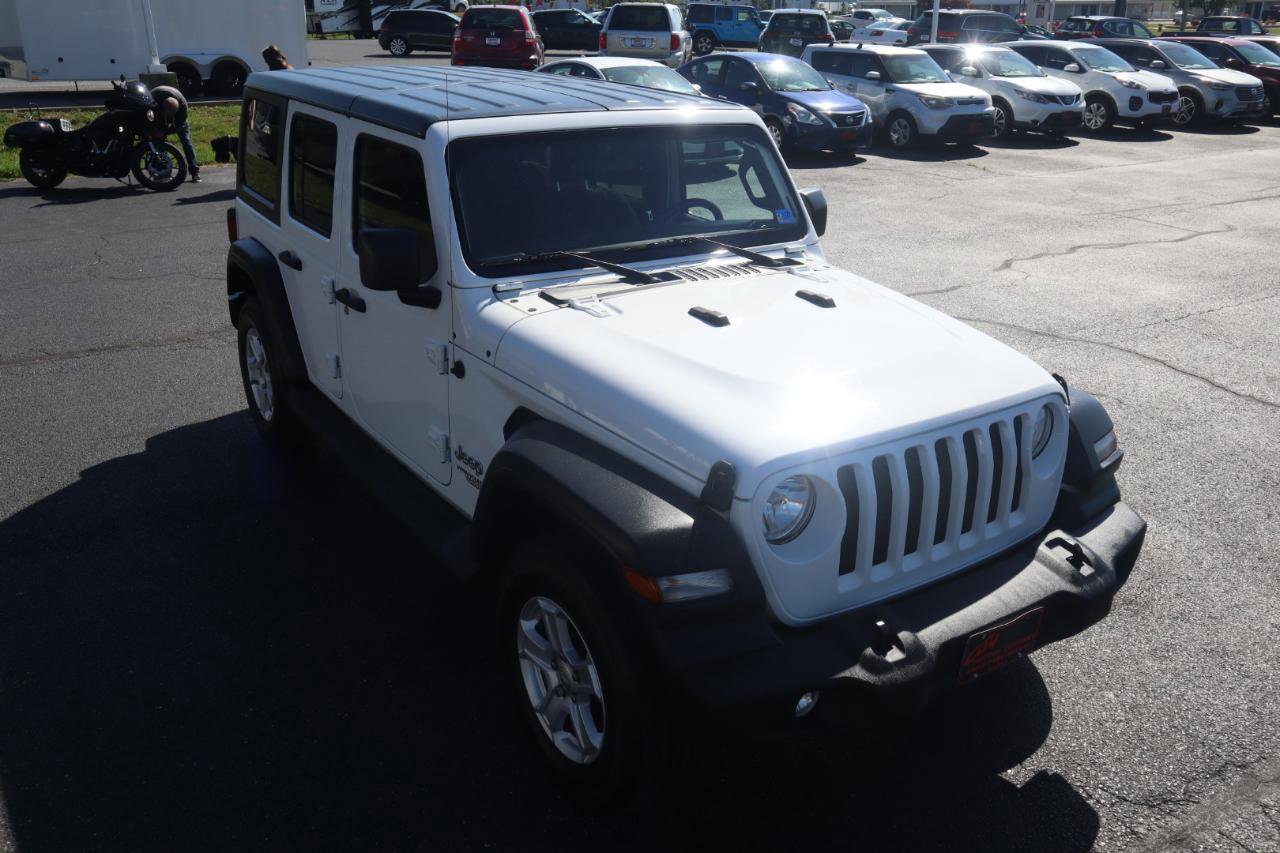 Used 2018 Jeep Wrangler Unlimited Sport S AWD/4WD image 12