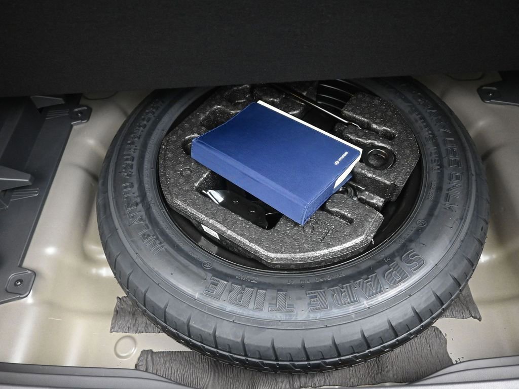 Used 2025 Hyundai Kona SEL image 10