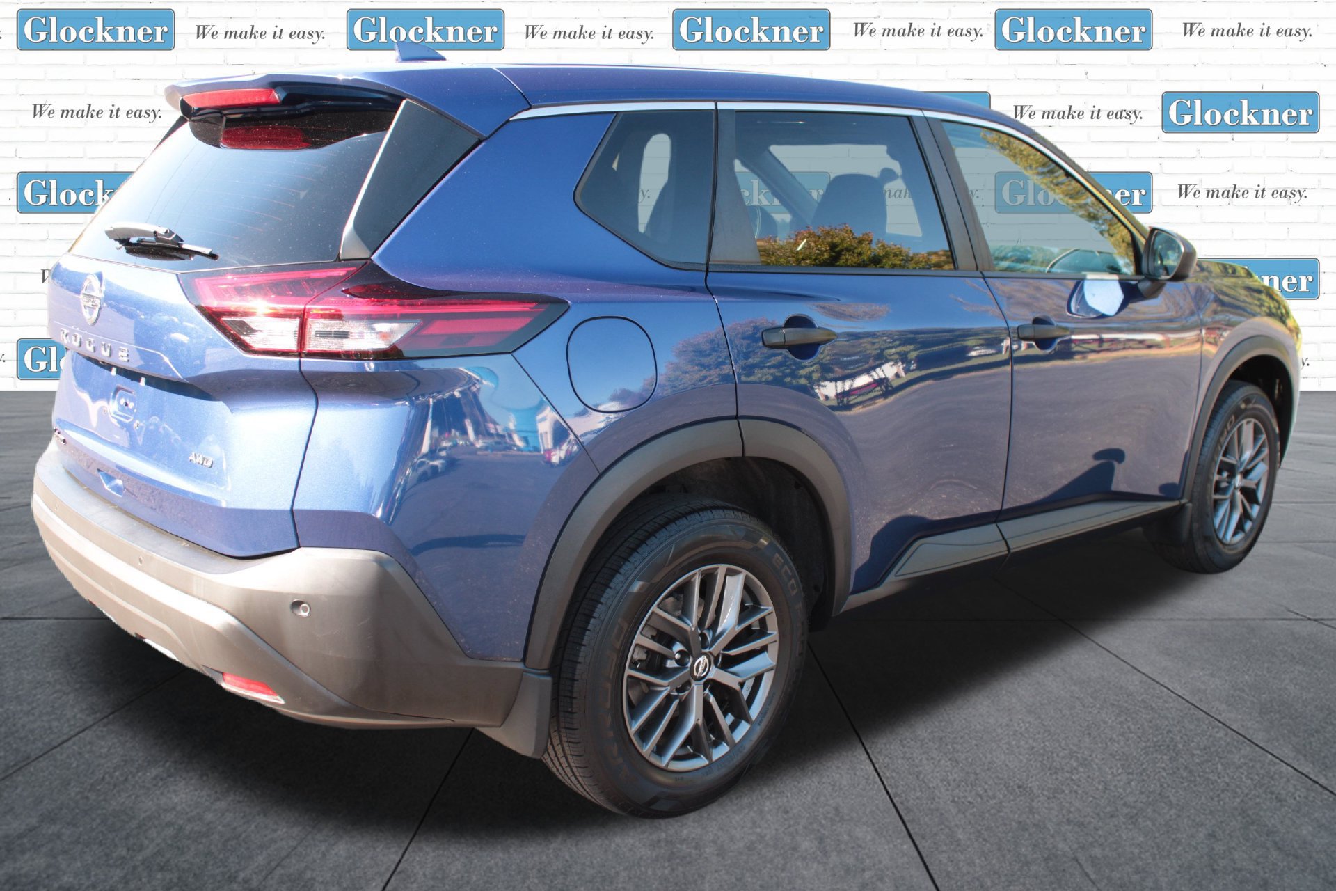 Used 2021 Nissan Rogue S AWD/4WD image 6