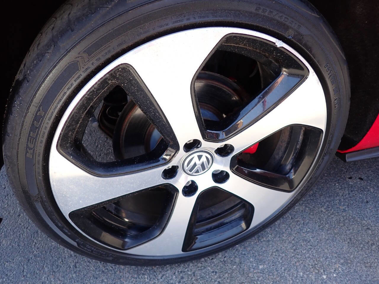 Used 2018 Volkswagen GTI S FWD image 7