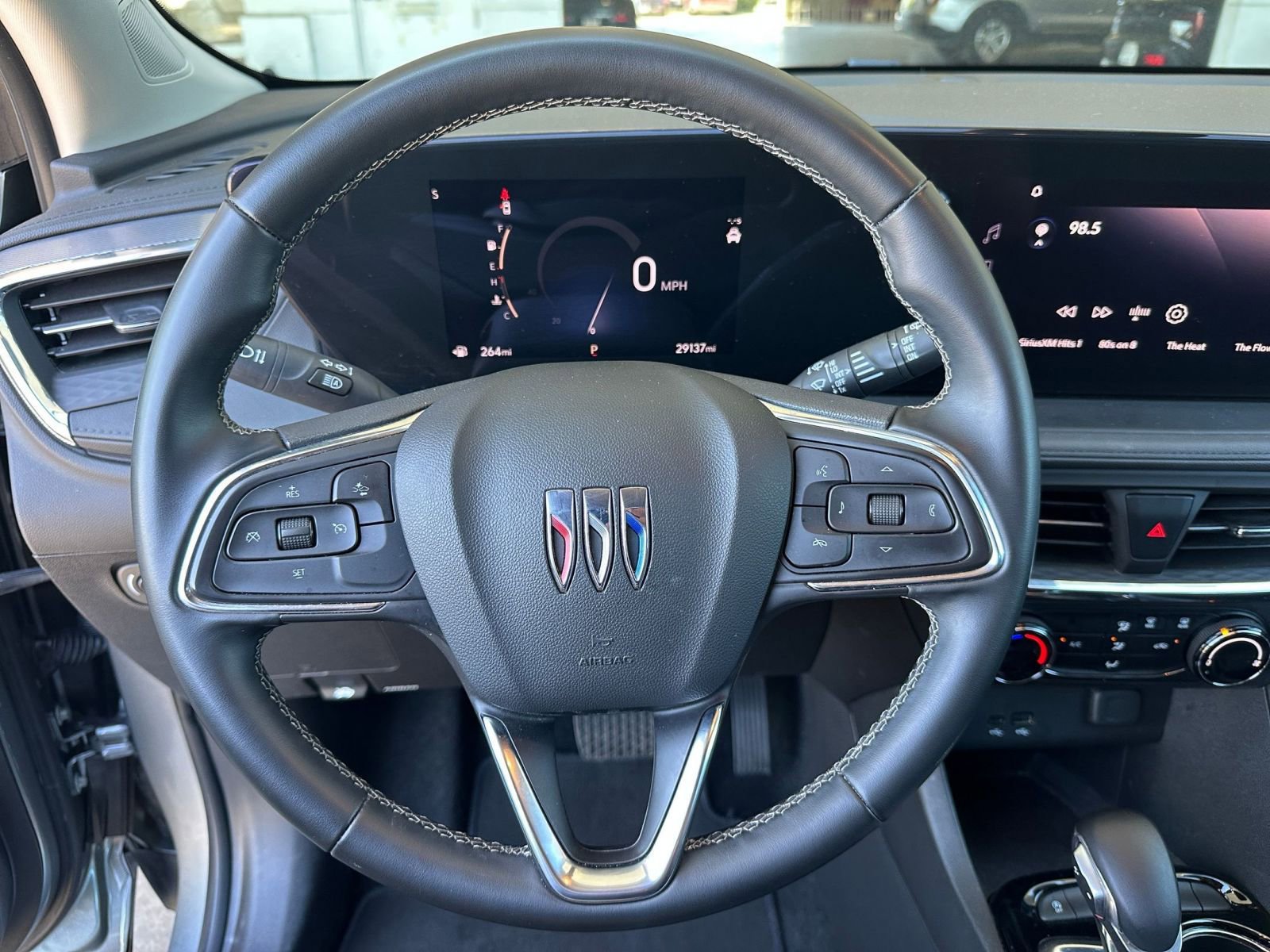 Used 2025 Buick Encore GX Preferred FWD image 28