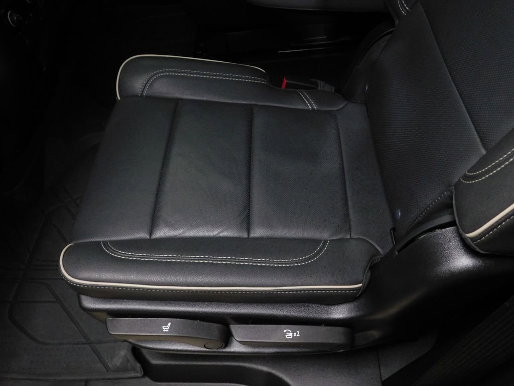 Used 2024 Chevrolet Tahoe Premier w/ Premium Package AWD/4WD image 81