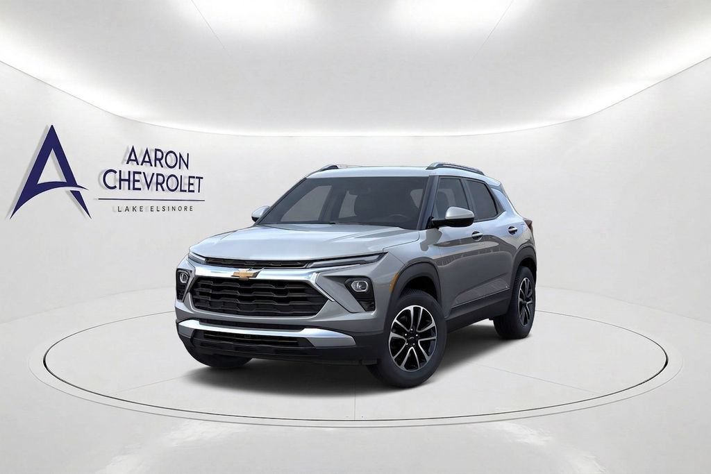 New 2026 Chevrolet TrailBlazer LT w/ LT Cold Weather Package FWD image 2