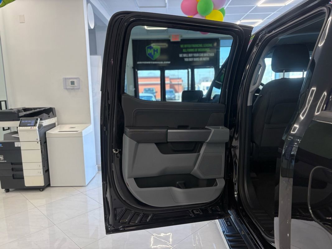 Used 2025 Ford F150 XLT w/ Equipment Group 301A Standard image 38