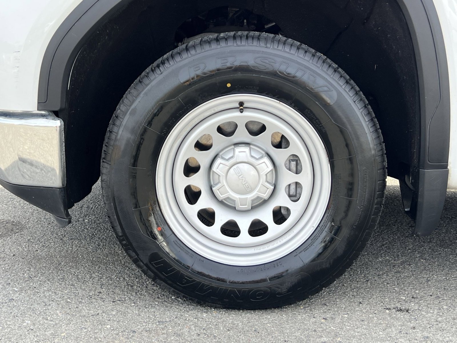 Used 2021 GMC Sierra 1500 2WD Regular Cab image 11