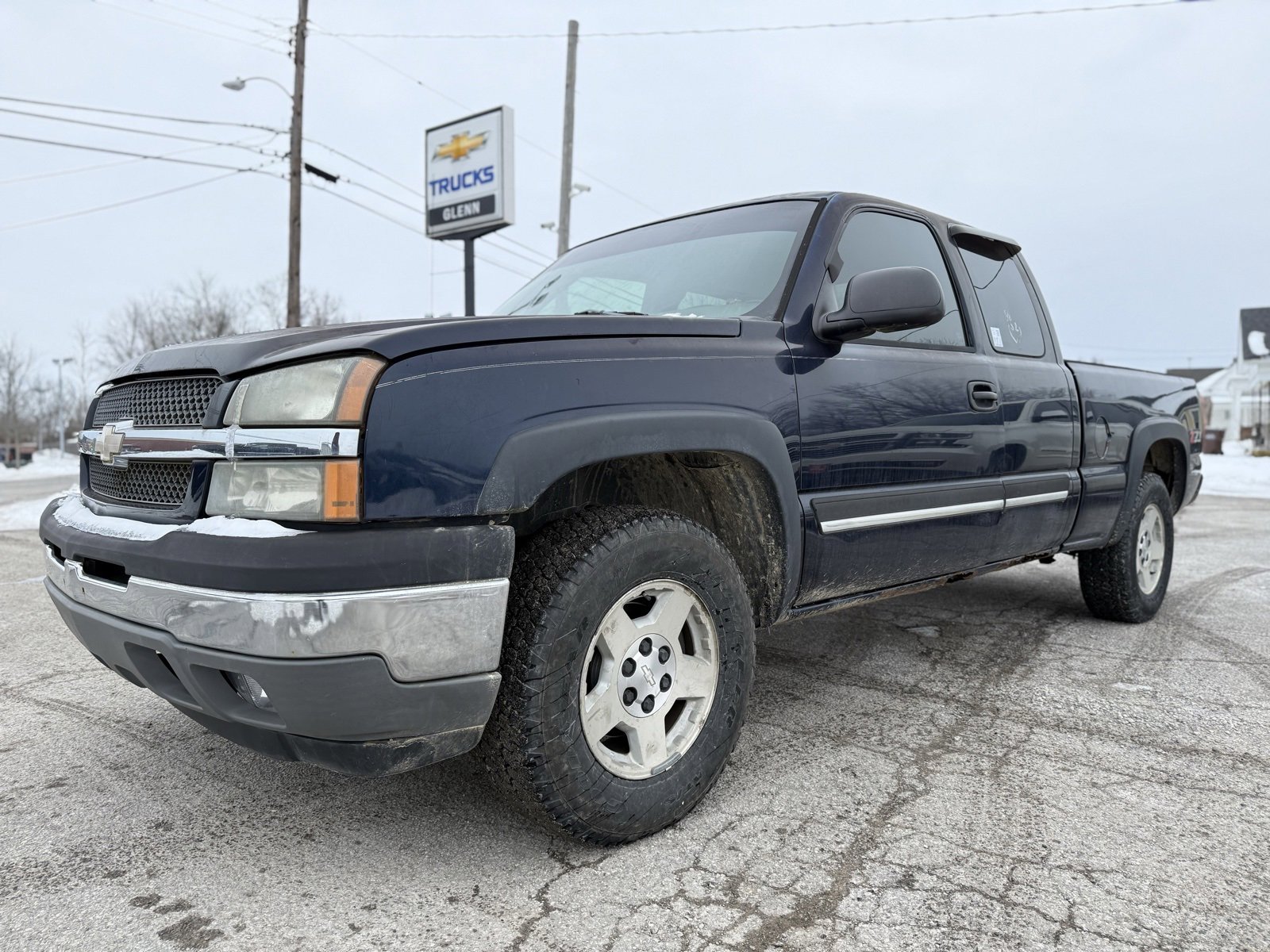 Used 2005 Chevrolet Silverado 1500 Z71 w/ Light Duty Power Package image 2