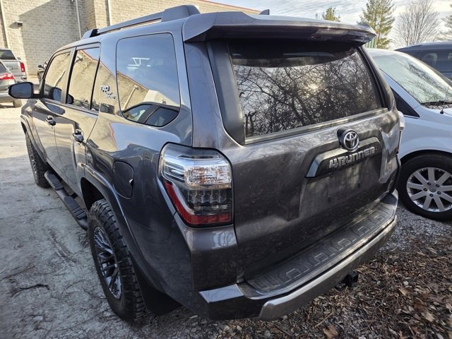 Used 2023 Toyota 4Runner TRD Off-Road Premium image 6