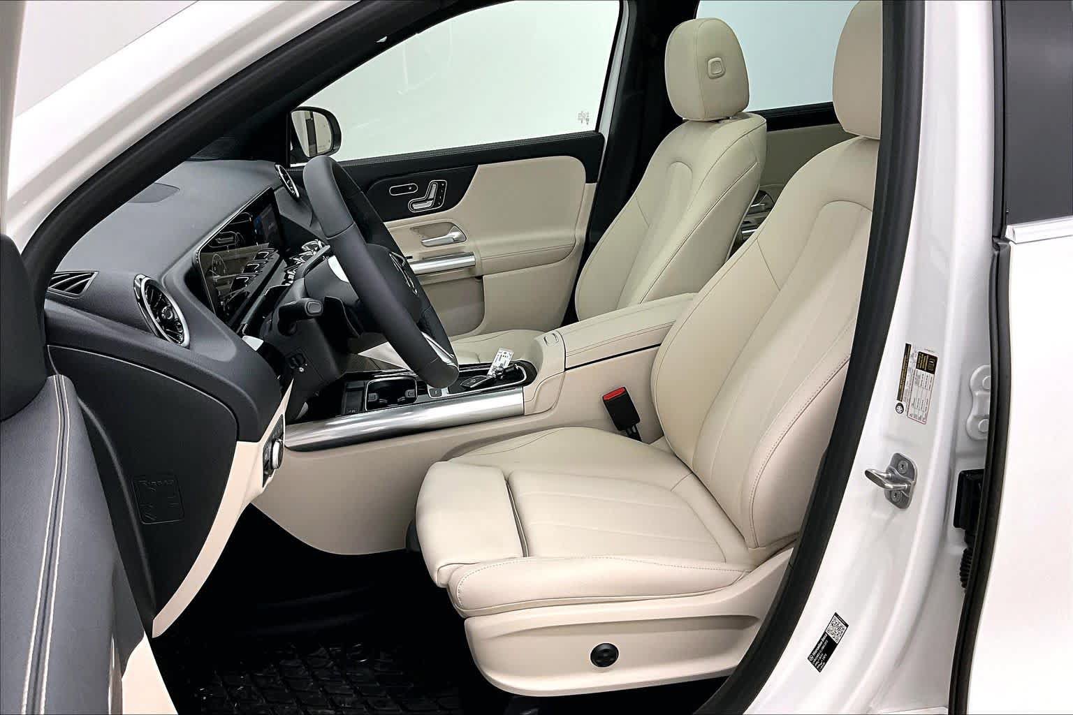 Certified 2026 Mercedes-Benz GLA 250 4MATIC image 9