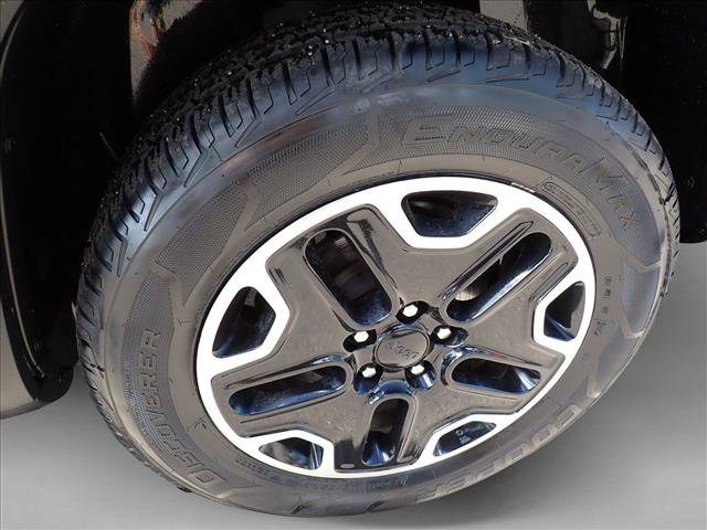 Used 2016 Jeep Renegade Trailhawk w/ Popular Equipment Group AWD/4WD image 7