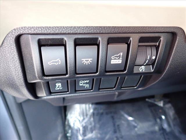 Certified 2021 Subaru Ascent Premium w/ Convenience Package AWD/4WD image 16
