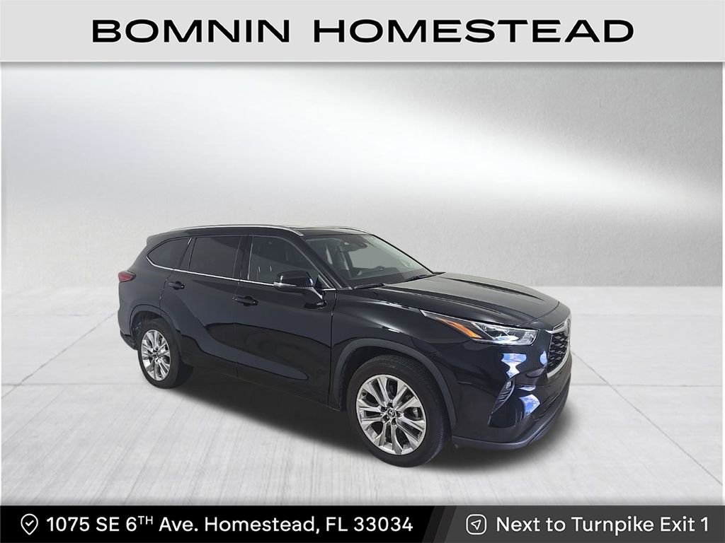 Used 2023 Toyota Highlander Limited