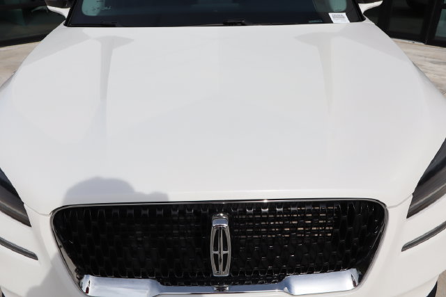 Used 2022 Lincoln Corsair Reserve w/ Sport Package AWD/4WD image 11