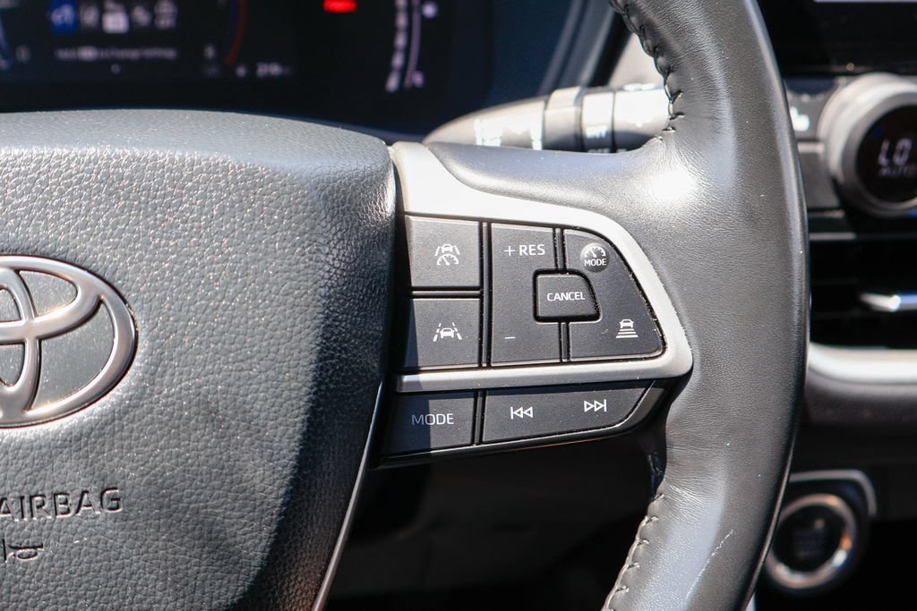 Used 2024 Toyota Grand Highlander FWD image 17