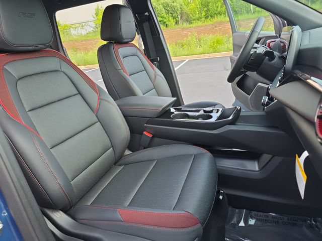 New 2027 Chevrolet Equinox RS w/ LPO, Floor Liner Package AWD/4WD image 11
