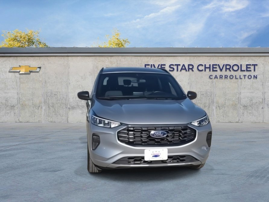 Used 2023 Ford Escape ST-Line image 3