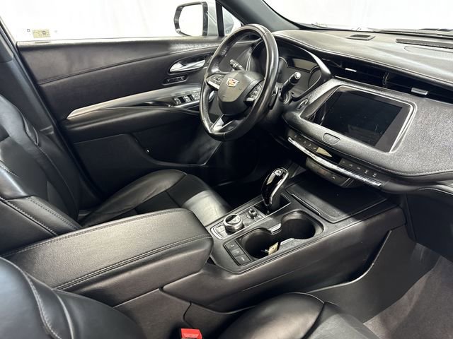 Certified 2023 Cadillac XT4 Premium Luxury image 27