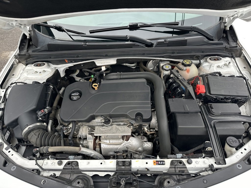 Used 2019 Chevrolet Malibu RS image 29