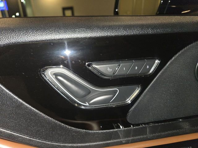 Used 2022 Lincoln Aviator Reserve image 12