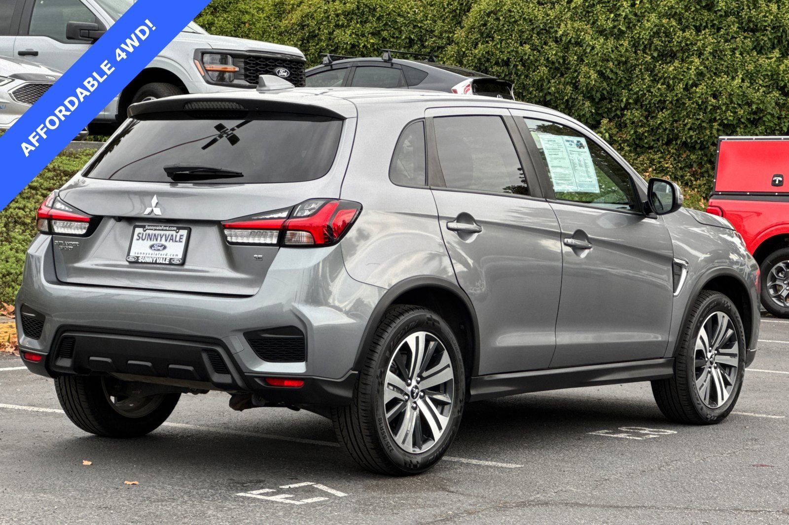 Used 2022 Mitsubishi Outlander Sport SE image 4
