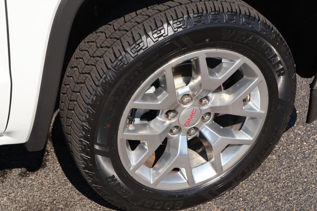 Used 2018 GMC Sierra 1500 SLT w/ SLT Premium Package AWD/4WD image 30