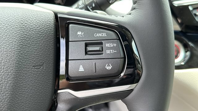 New 2026 Honda Odyssey Touring image 14