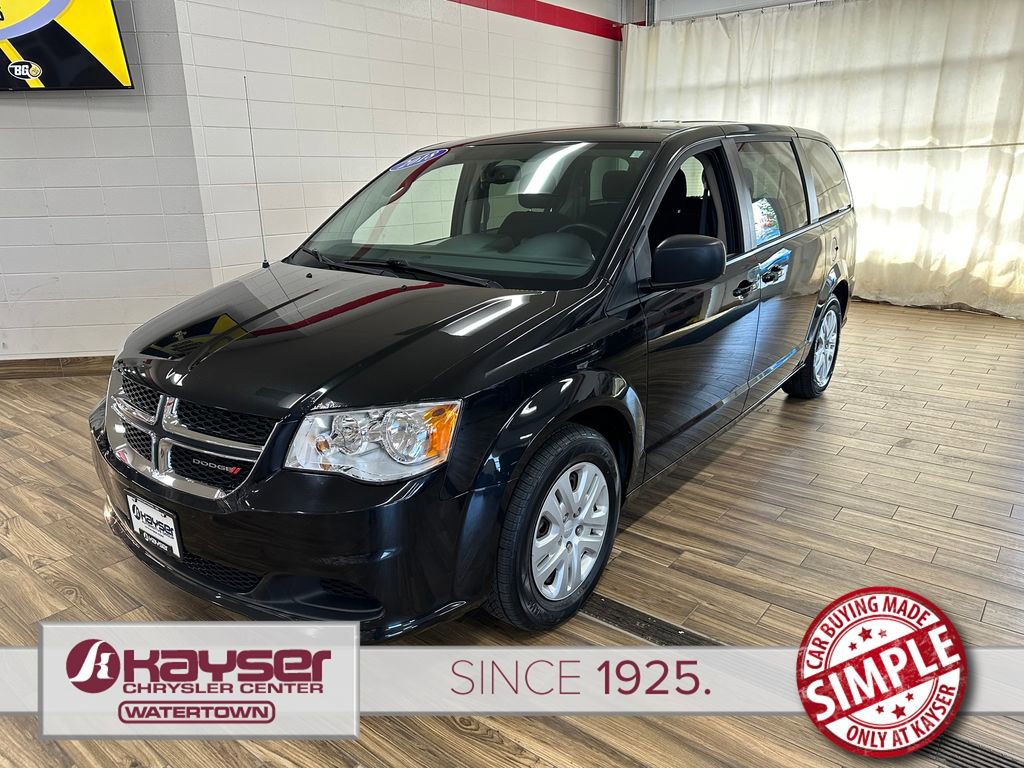 Certified 2018 Dodge Grand Caravan SE w/ UConnect Hands-Free Group