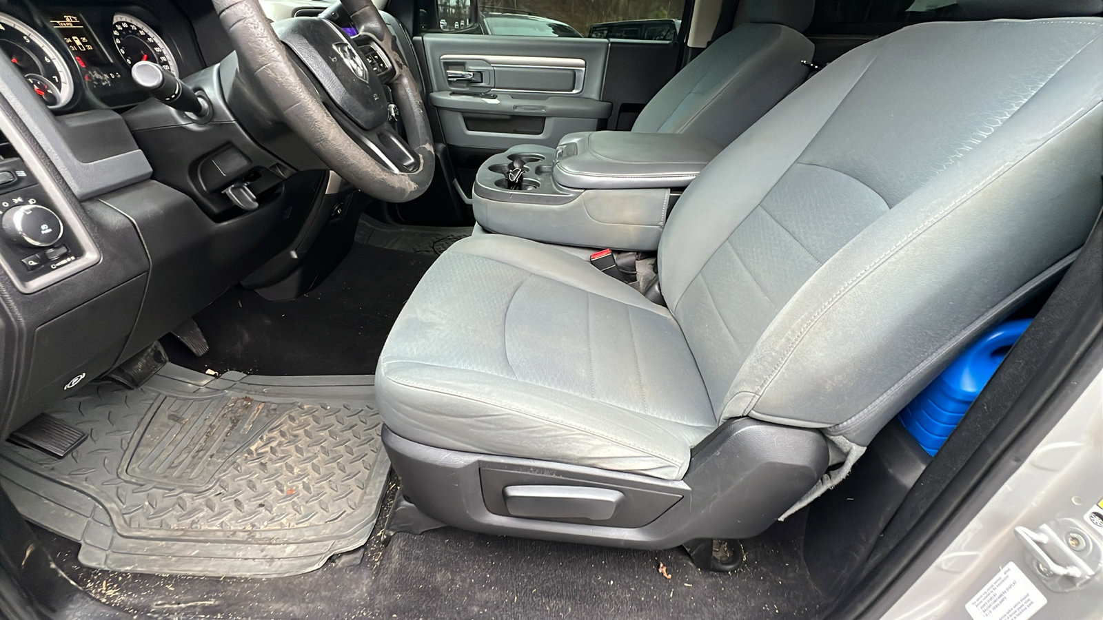 Used 2014 RAM 1500 Express image 16