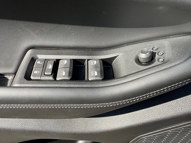 New 2025 Jeep Grand Cherokee L Altitude AWD/4WD image 13