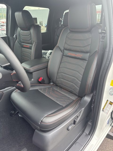 New 2026 Nissan Frontier PRO-4X w/ Pro Premium Package image 9
