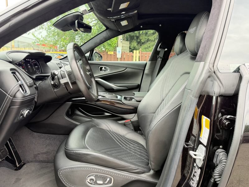 Used 2021 Aston Martin DBX AWD/4WD image 11