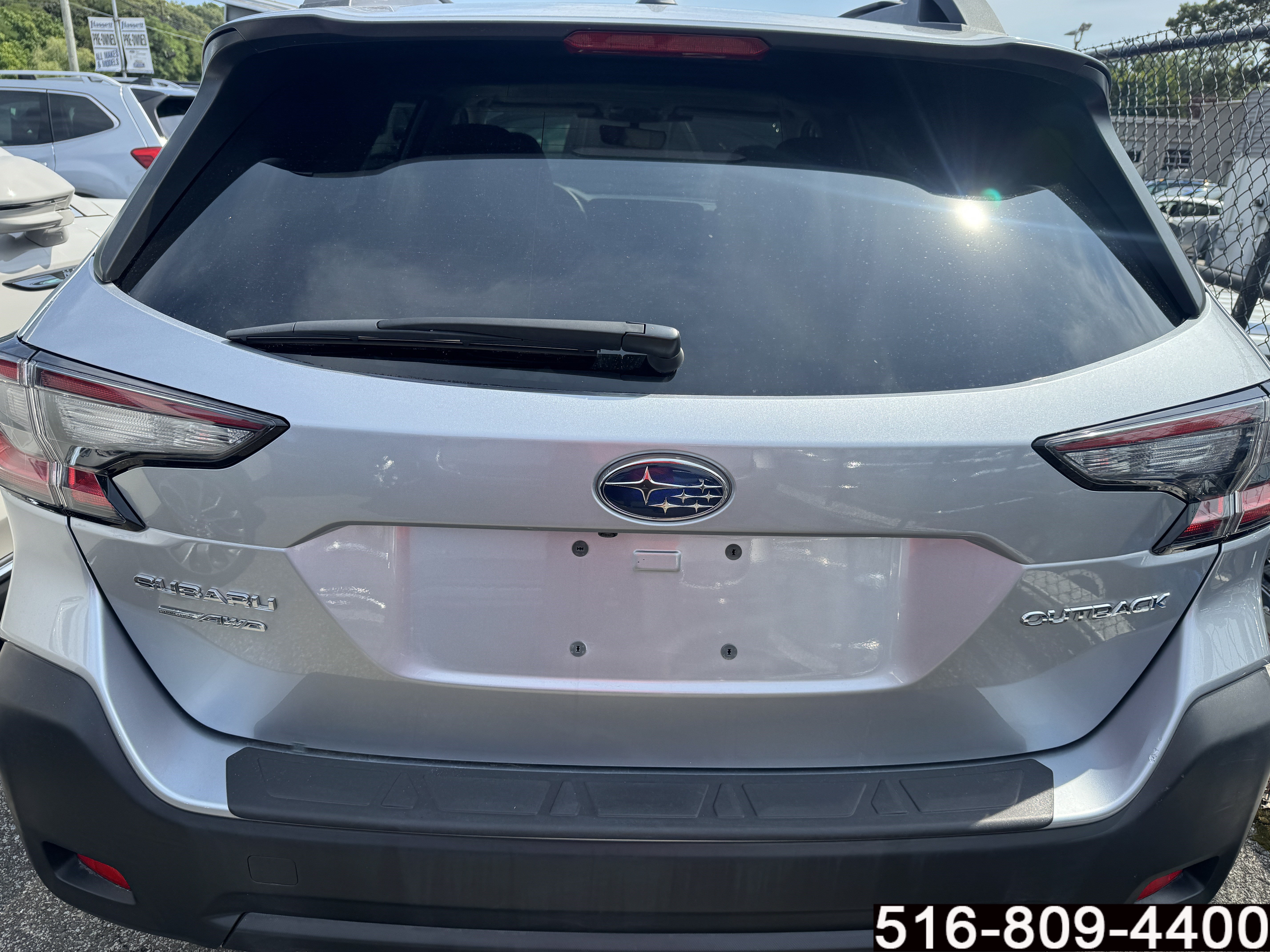 Used 2025 Subaru Outback Premium w/ Popular Package #1A AWD/4WD image 38