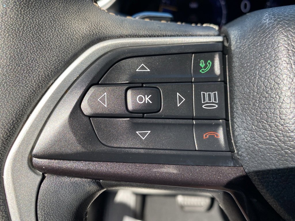 Used 2023 Jeep Grand Cherokee Altitude image 25