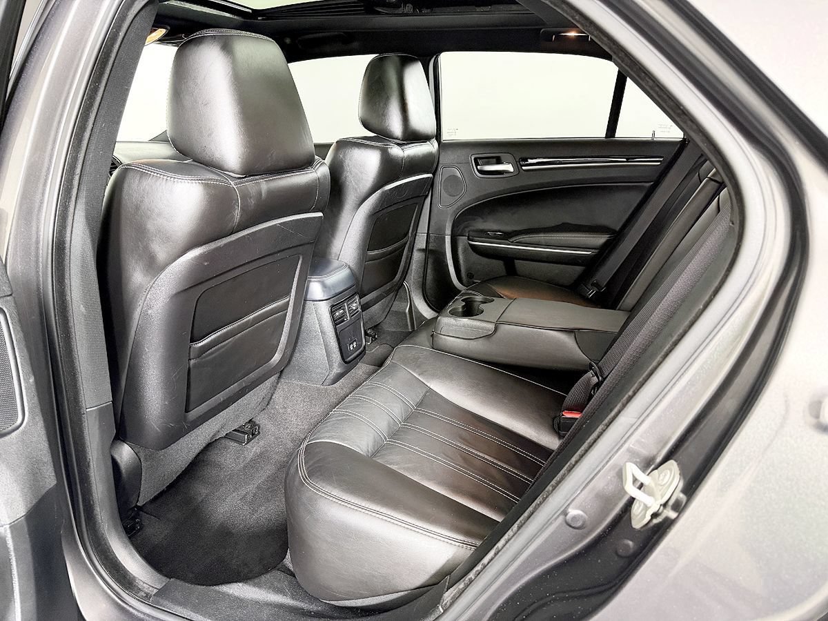 Used 2023 Chrysler 300 S RWD image 37