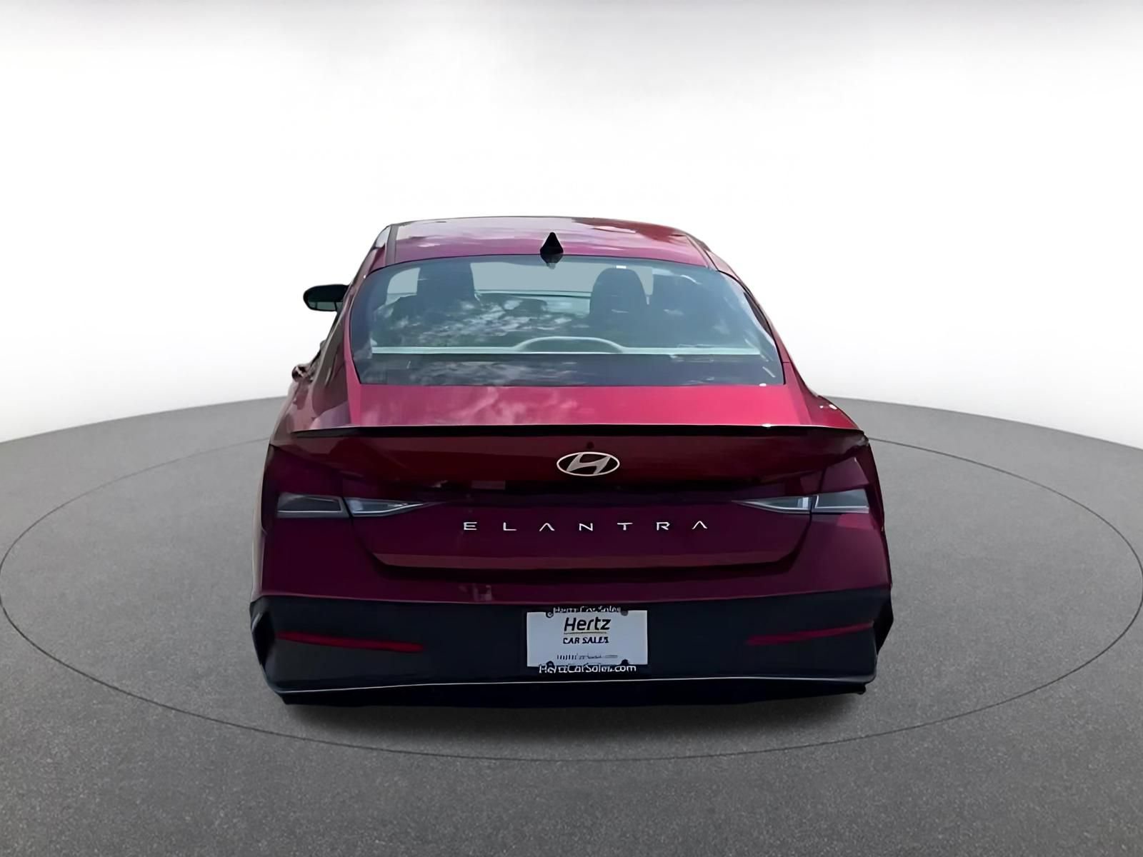Used 2026 Hyundai Elantra Sport FWD image 12