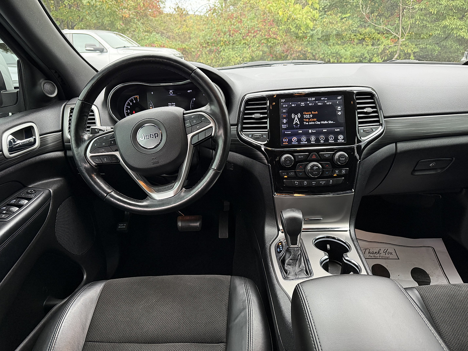 Certified 2021 Jeep Grand Cherokee Laredo X AWD/4WD image 12