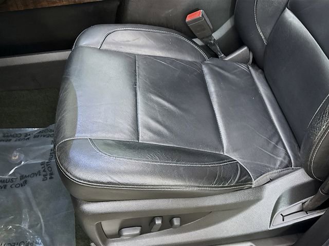 Used 2018 Chevrolet Suburban LT w/ LT Signature Package AWD/4WD image 22