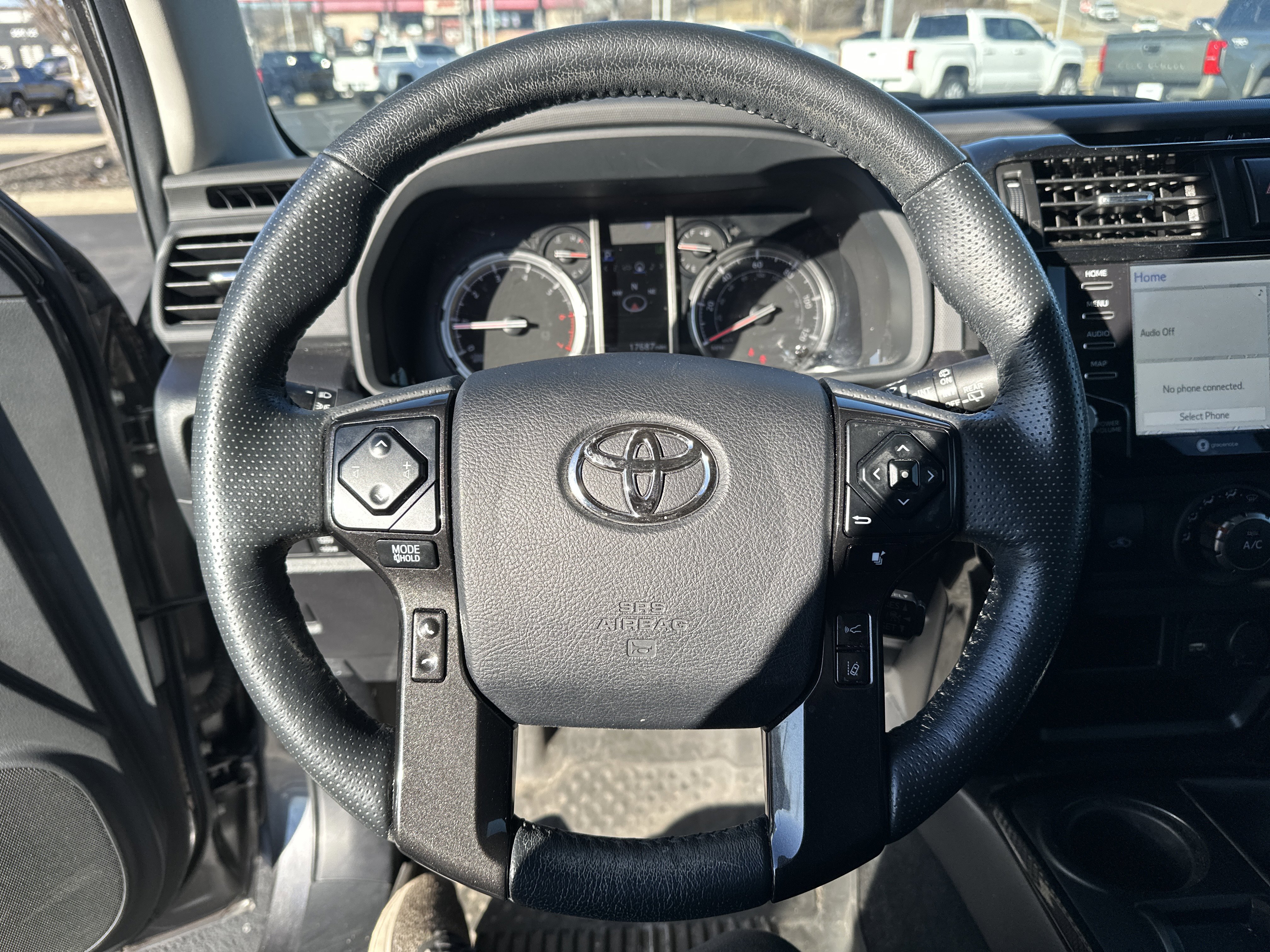 Used 2023 Toyota 4Runner TRD Off-Road Premium image 17