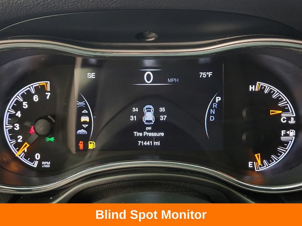 Used 2019 Jeep Grand Cherokee Limited AWD/4WD image 13